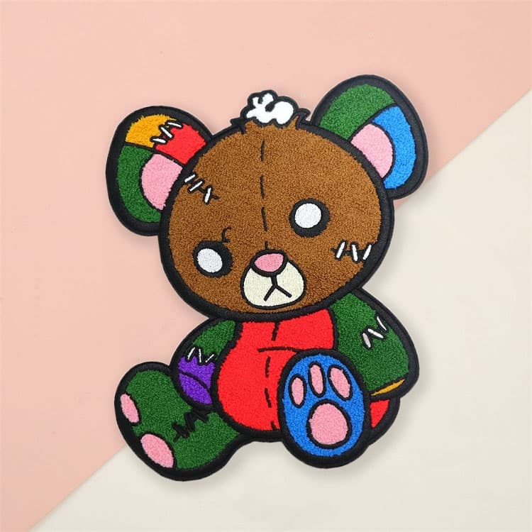 Chenille patches: chenille bear patch
